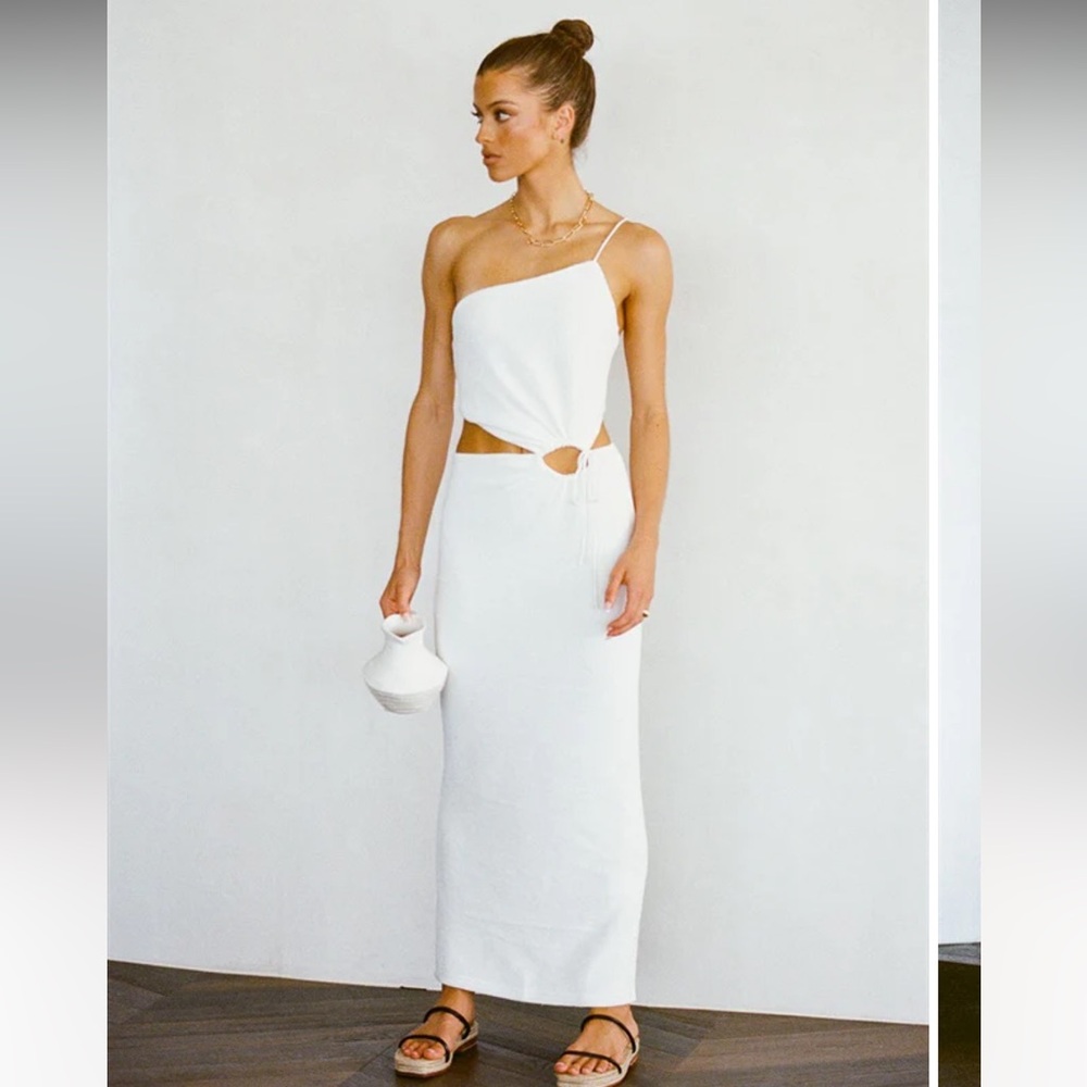 Paras dress